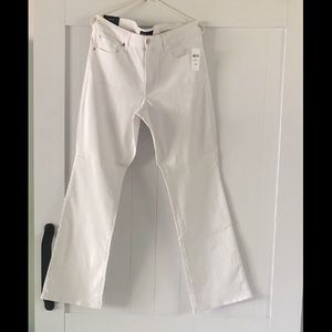 NWT GAP Bootcut White Jeans